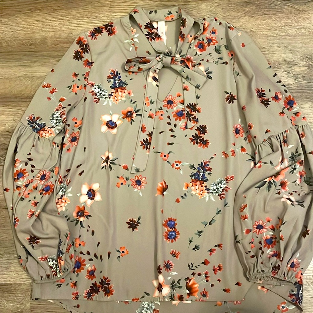 Women’s Long Sleeve